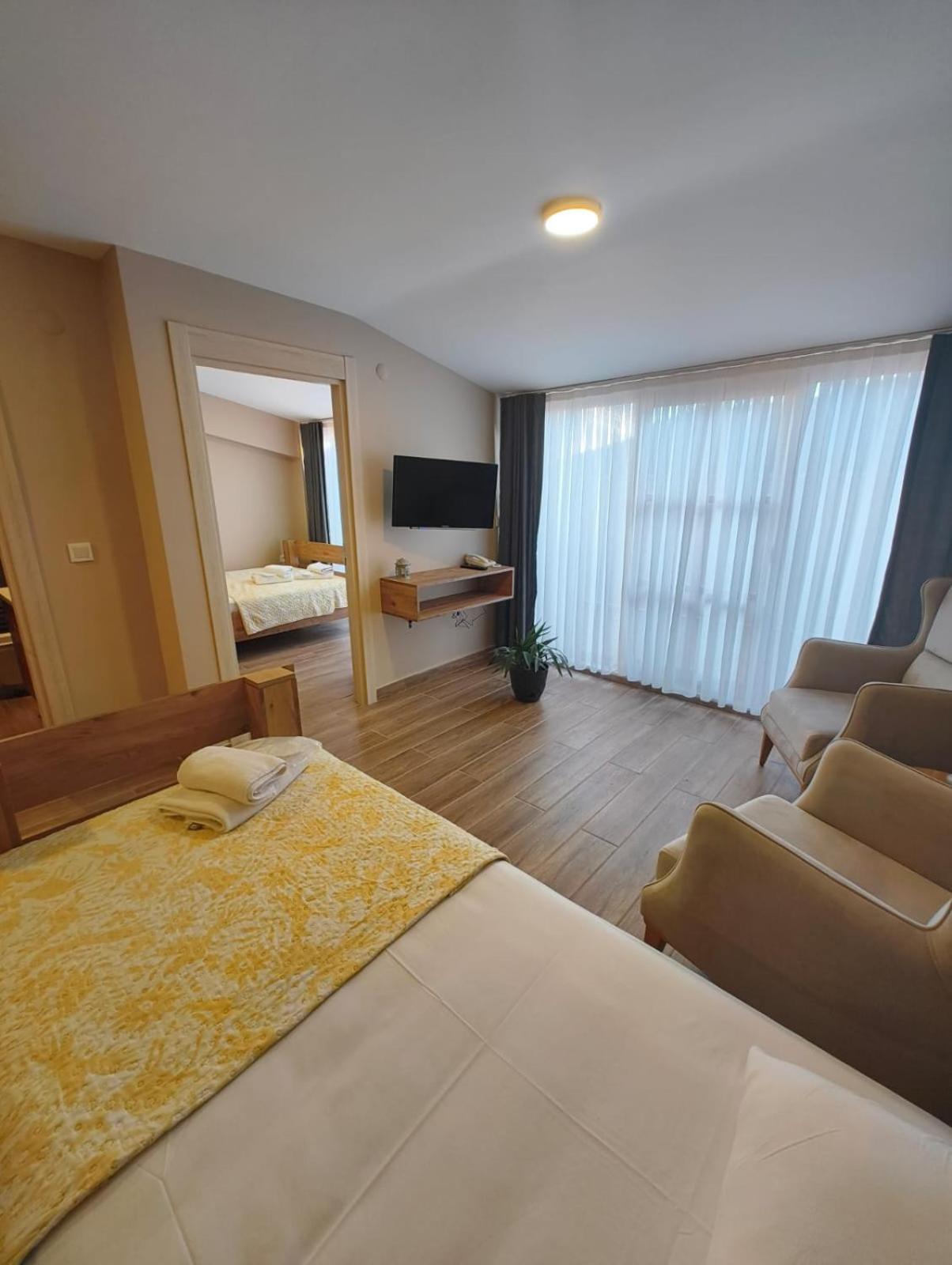 Majestik Hotel İstanbul Dış mekan fotoğraf